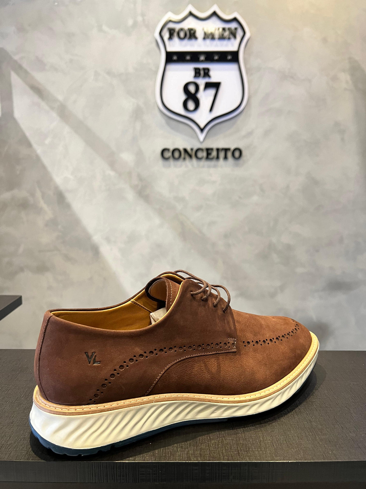 Sapato Brogue Casual Masculino Marrom