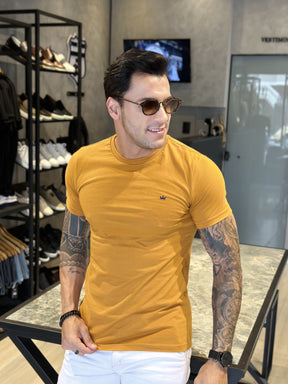 Camiseta Masculina Amarela Slim Fit